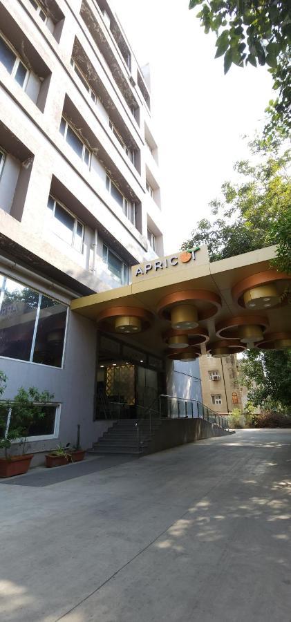 Apricot Hotel , أحمد أباد المظهر الخارجي الصورة