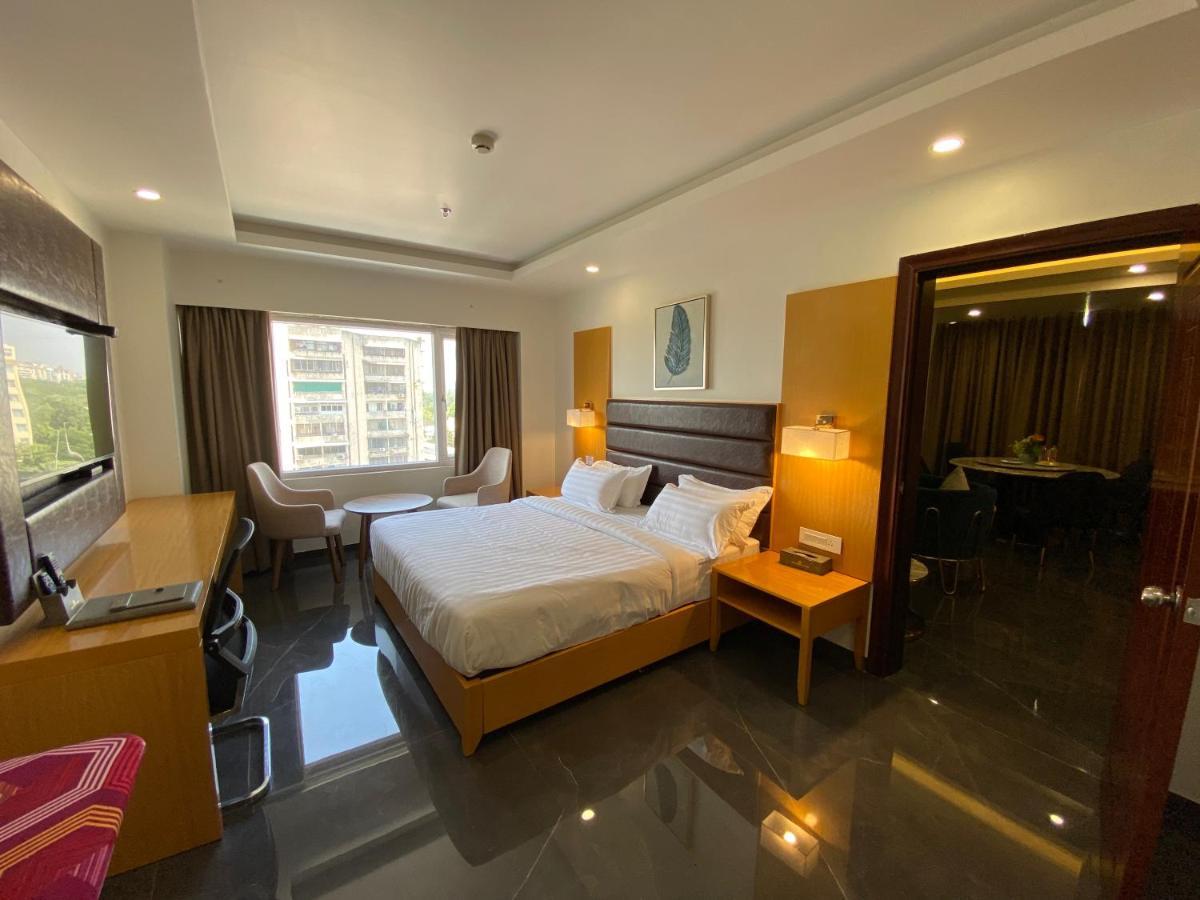 Apricot Hotel , أحمد أباد المظهر الخارجي الصورة