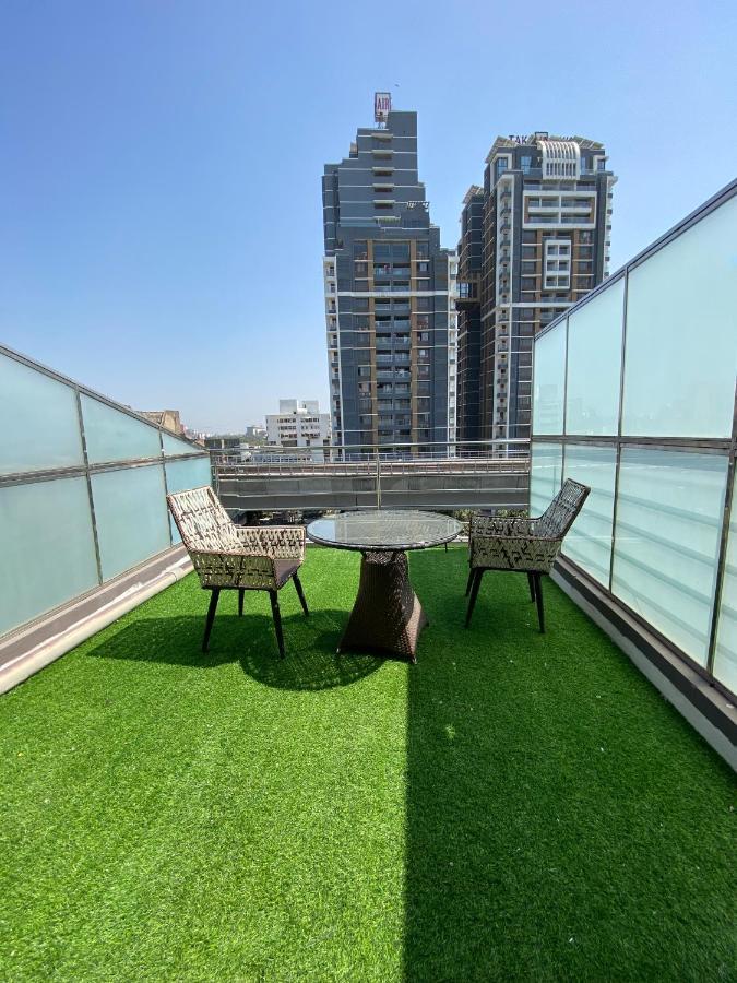 Apricot Hotel , أحمد أباد المظهر الخارجي الصورة