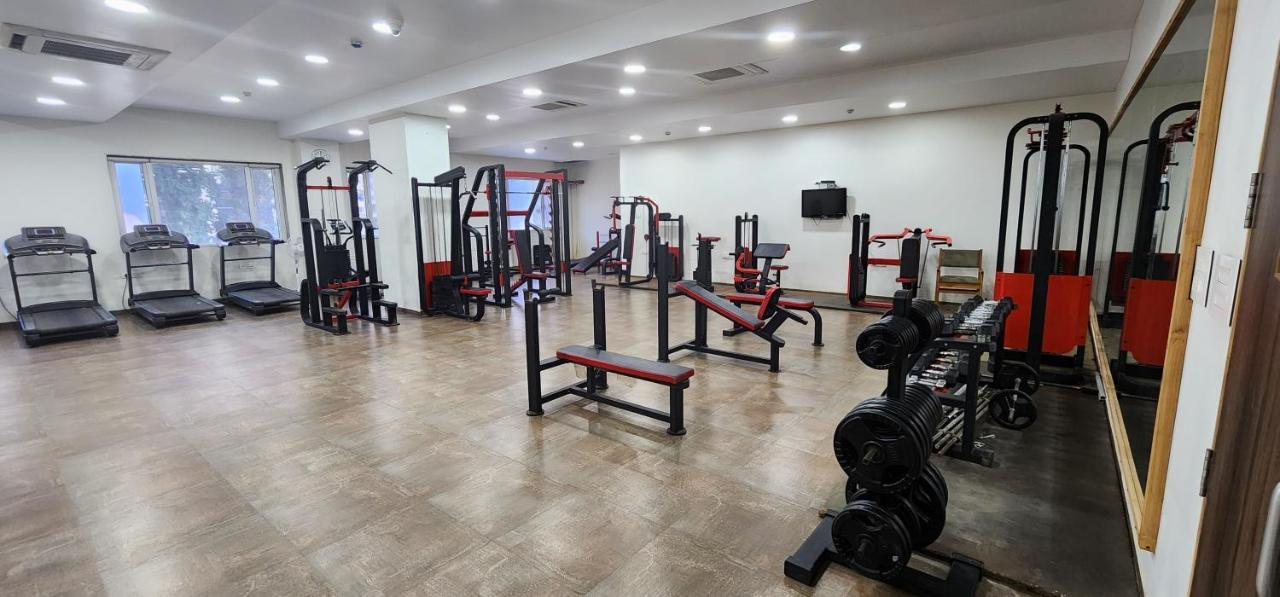 Apricot Hotel , أحمد أباد المظهر الخارجي الصورة
