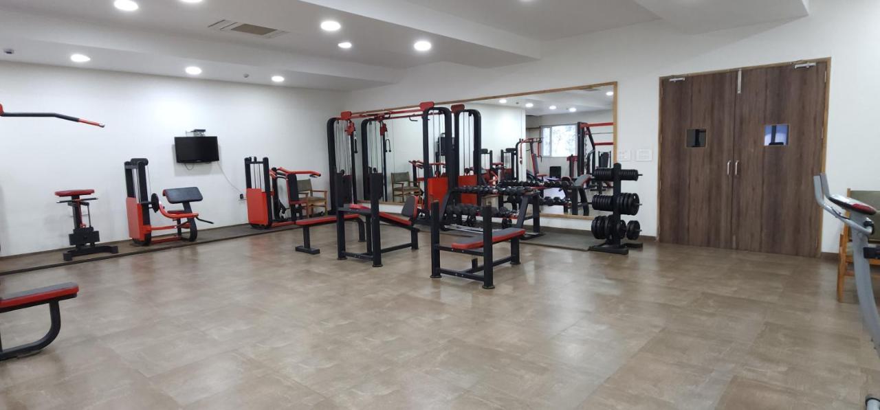Apricot Hotel , أحمد أباد المظهر الخارجي الصورة