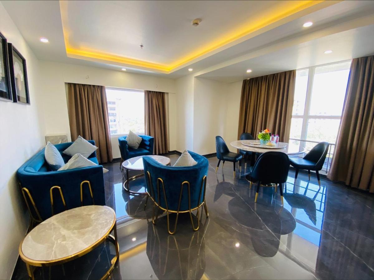 Apricot Hotel , أحمد أباد المظهر الخارجي الصورة
